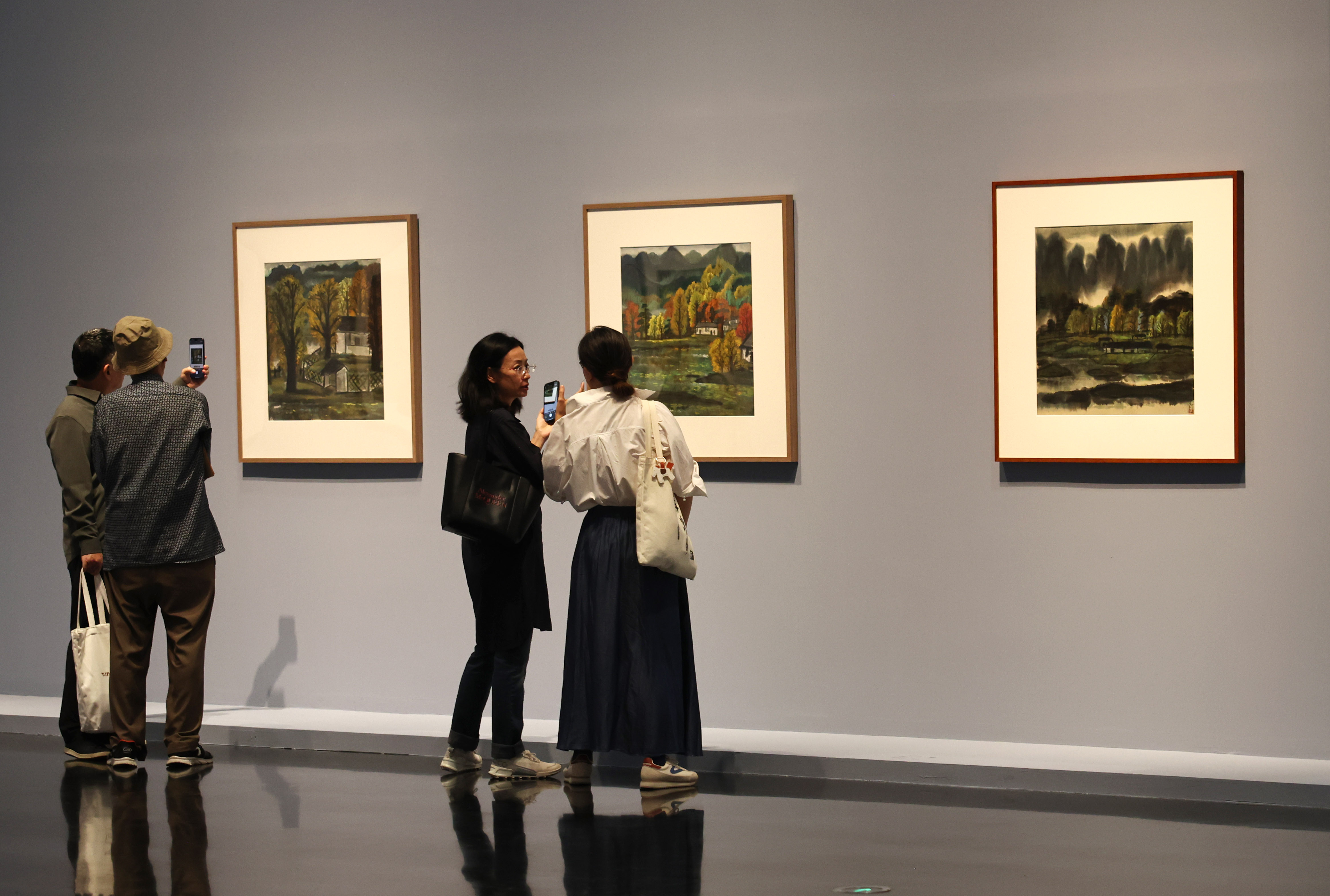欧洲时报–欧时网-欧时大参-庆中法建交60年：林风眠与吴冠中画作在北京展出